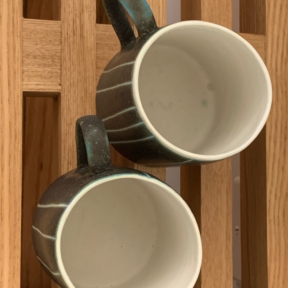 Hand-Crafted Pottery Mini Ceramic Mugs Made in Serbia - Picture 5 of 5
